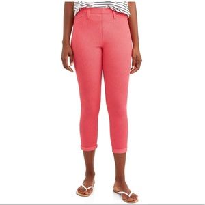 Time and Tru Capri Jeggings
